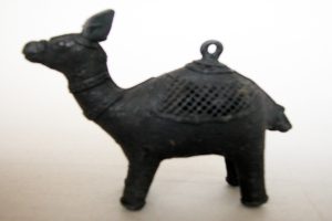 beeld lama - gegoten metaal 11,5 cm lang