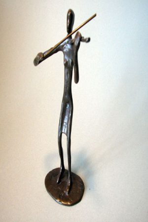 beeld muzikale mevrouw bronzen beeld